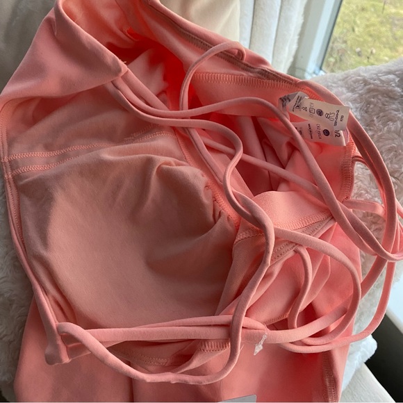 Woman’s Strappy Back Built In Shelf Bra Tank Yoga Workout Cami Sz 2-4 - Picture 5 of 7